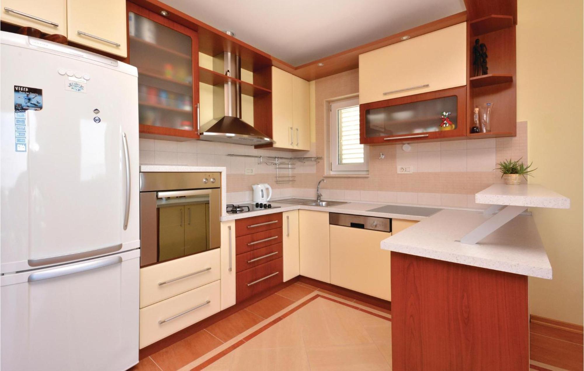 2 Bedroom Nice Apartment In Split * Split